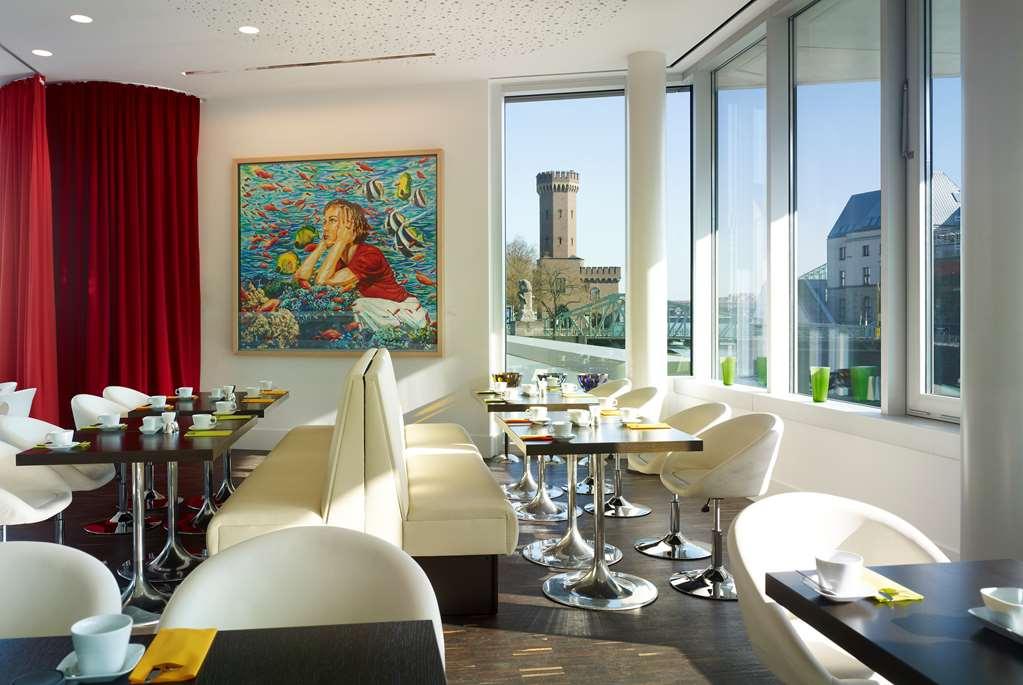 Art Otel Cologne, By Park Plaza Restaurant bilde
