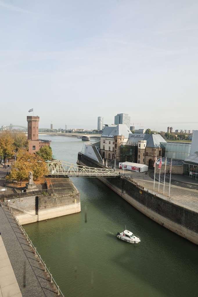 Art Otel Cologne, By Park Plaza Rom bilde